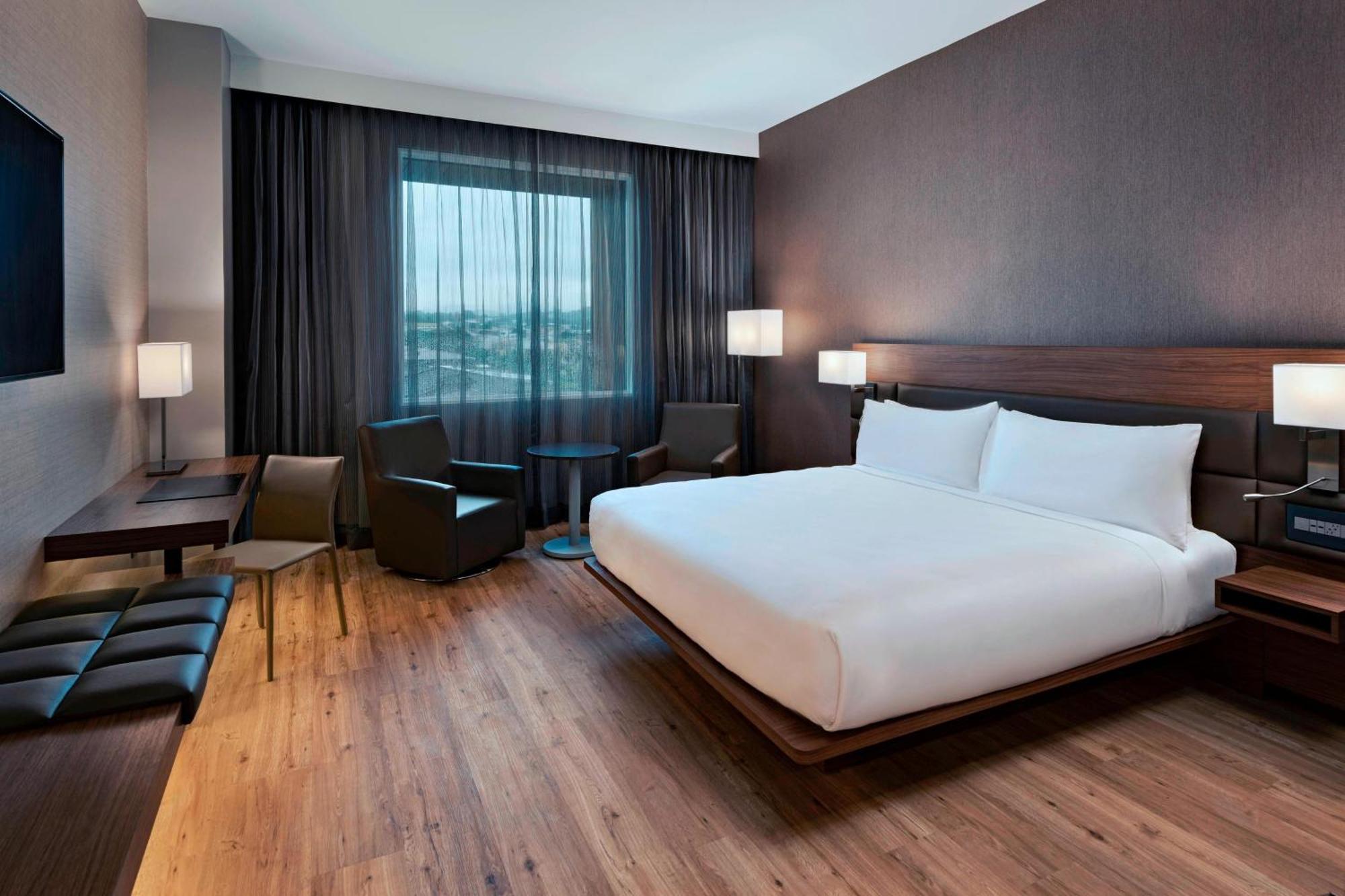 เอซี โฮเต็ล ซานโฆเซ เอสกาซู Hotel ซานโฮเซ ภายนอก รูปภาพ